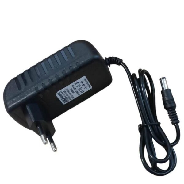 ALIMENTATORE CARICATORE 12V PER TELECAMERA 2000MA